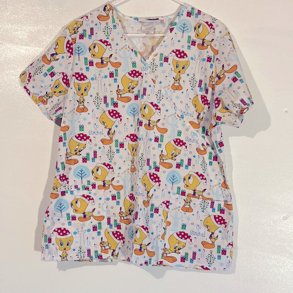 Looney Tunes Woman Medical Boho Shrub Size L